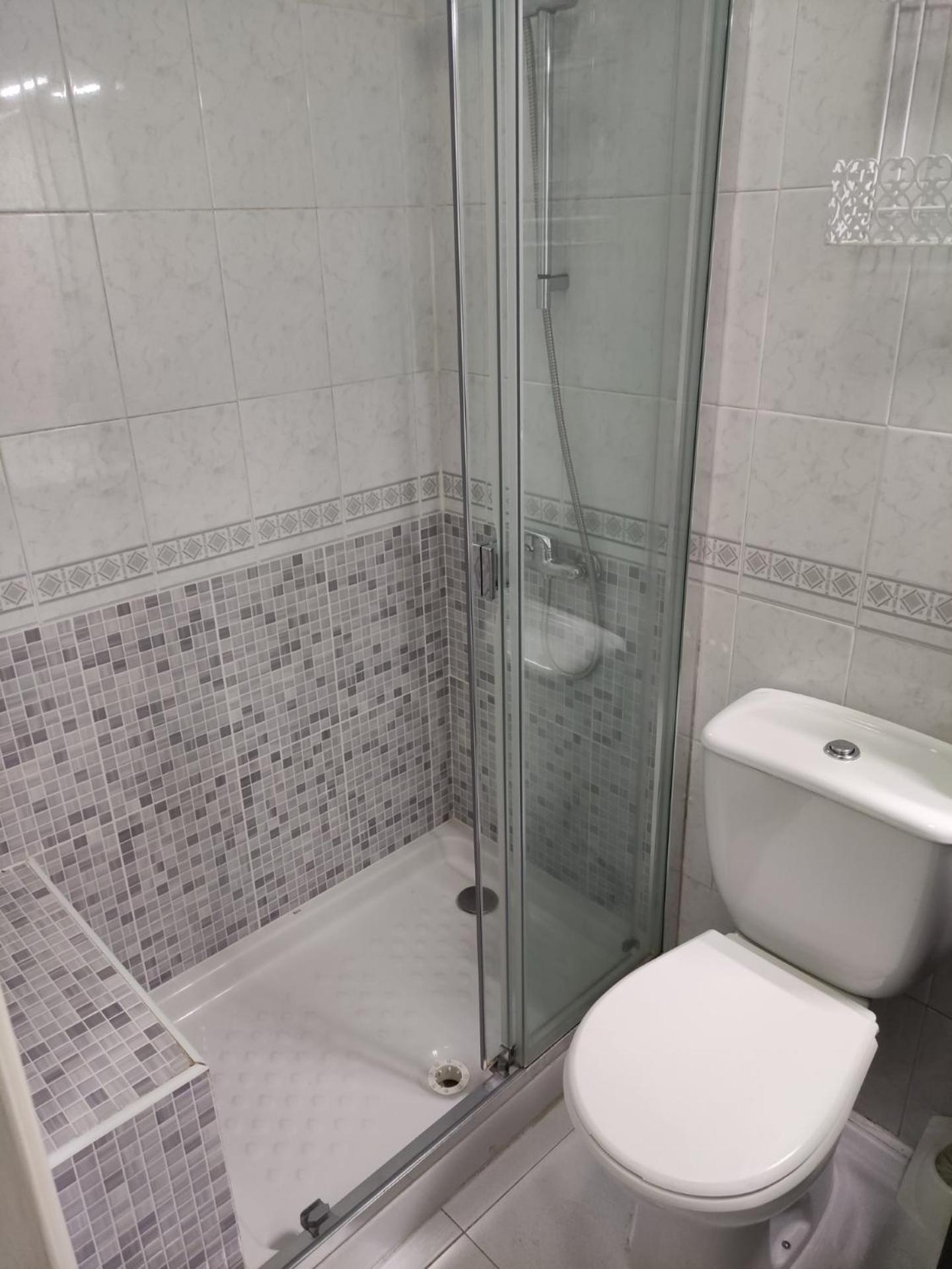Habitacion Particular Con Bano Privado Seville Luaran gambar